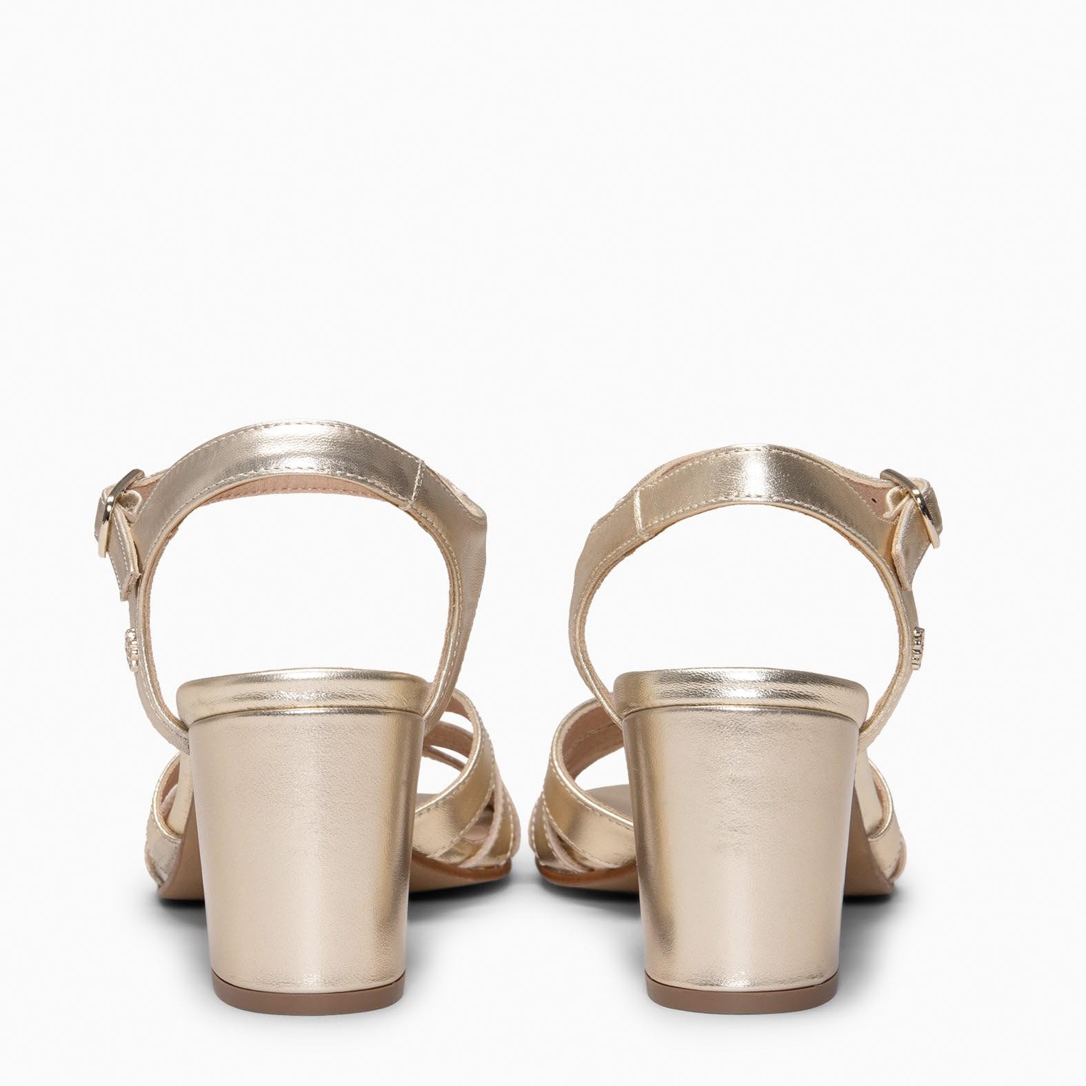 miMaO. Sandalias de vestir de tacón ancho y plantilla de gel. Diseñado y Fabricado en España