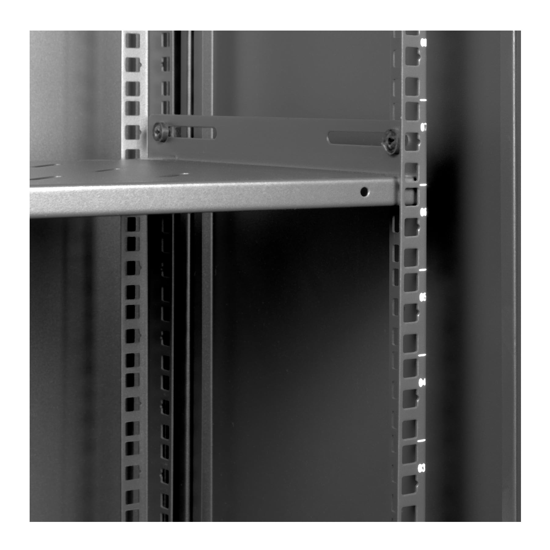 Aiten Data Armario Rack Mural 19" 9U Medidas 600 x 600 x 510 mm. Incluye Bandeja Fija, 1 Ventilador de Techo de 120 mm, Tornillos de Montaje y 2 Llaves