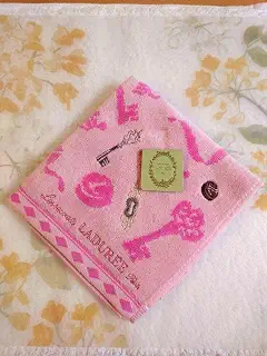 LADURÉE ハンカチ