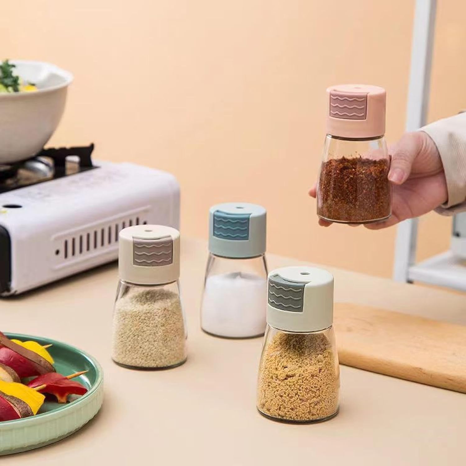 Kitchen Quantitative Seasoning Jar Press Type Salt Control Salt Shaker Household Spice Box Glass Sealed Spice Box Set