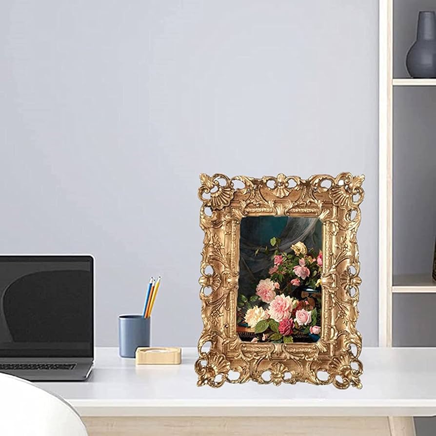 フレーム　木枠　アンティーク　ヨーロッパ　東欧　彫刻 8098_thumbnail.jpg