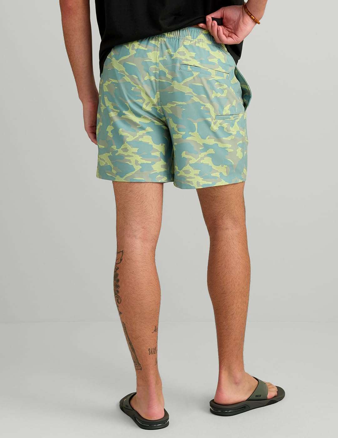 HUK Men's Pursuit Volley Pattern Short, Quick-Dry Shorts for Men