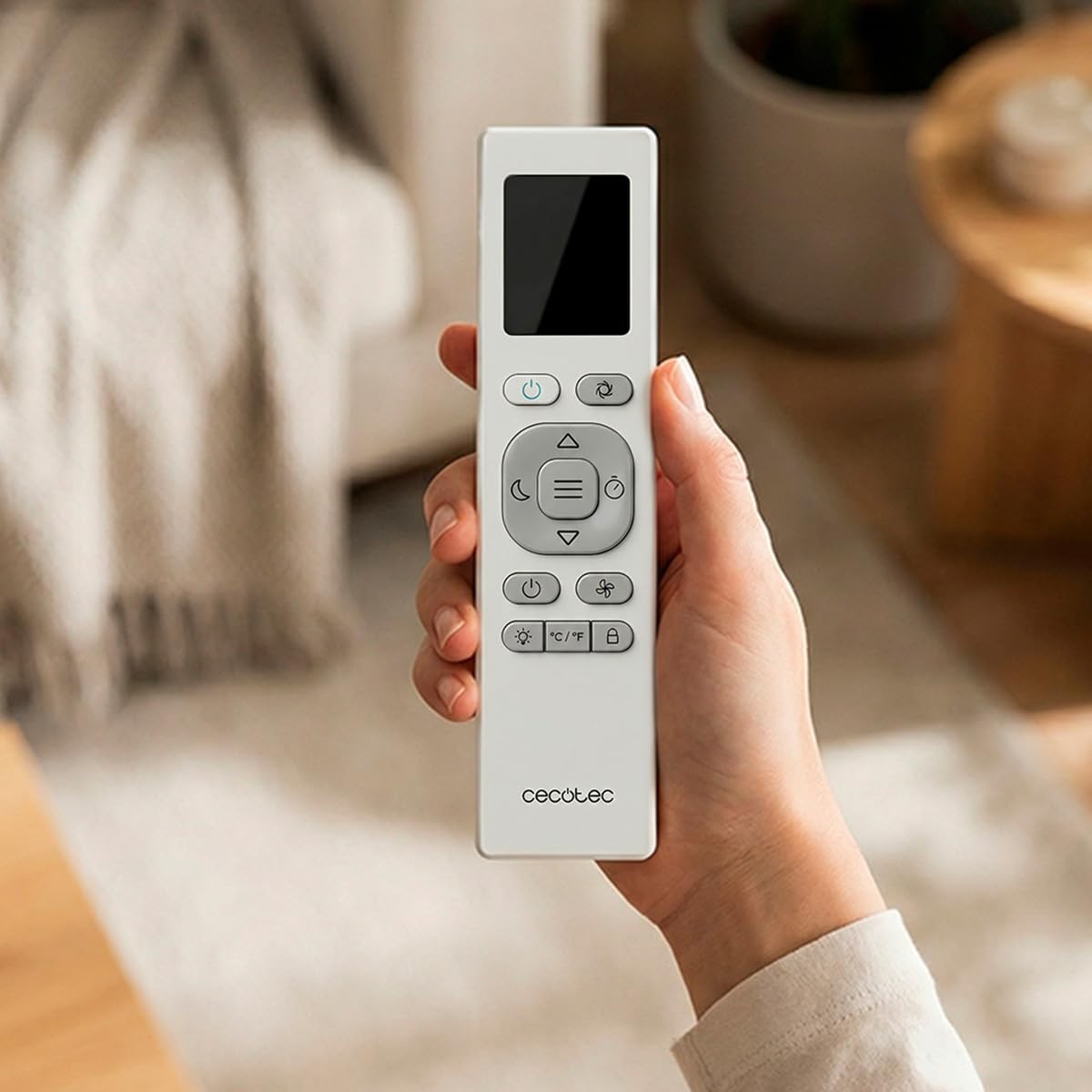 Cecotec Climatiseur Portable avec Pompe à Chaleur et Wi-Fi ForceClima 14800 Nux Heating Connected. 14000 BTU, Télécommande, Écran LED, 5 Modes, 3 Vitesses, Minuterie, Couverture 30-35 m²