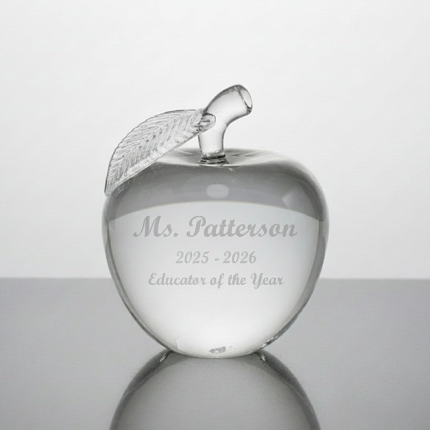 Personalized 4" Crystal Apple Paperweight, Custom Engraved Glass Apple for Teacher of the Year Award, Schools, Retirement, Teacher Gifts (Clear)
