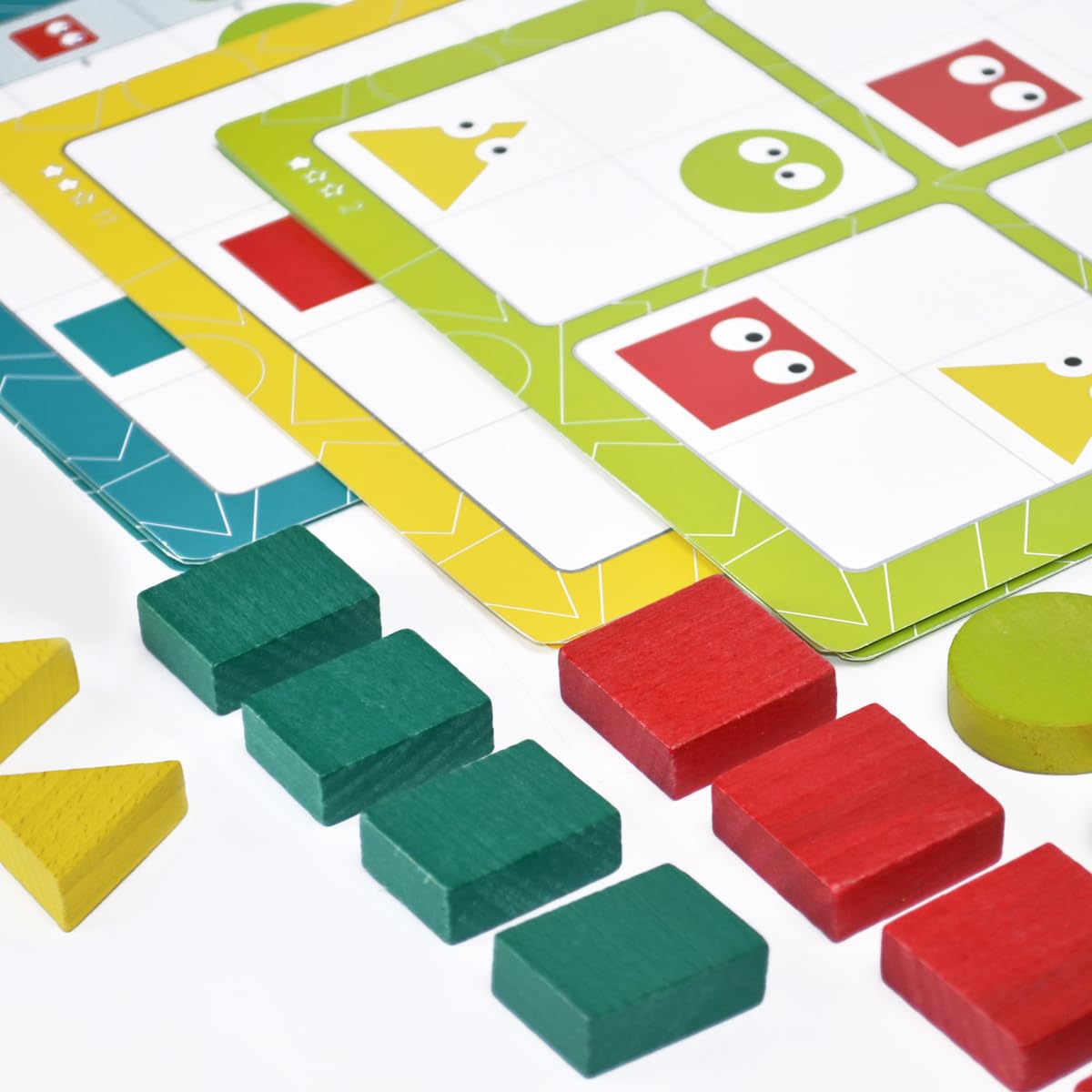 Sudoku Geométrico de Madera – Juguete Educativo con 16 Piezas y 20 Tareas – Estimula la Lógica y la Motricidad Fina – Apto Desde 3 Años