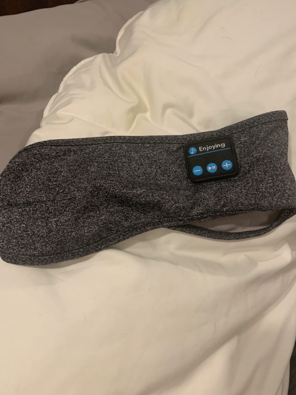 Customer gifting Enjoying headband to family