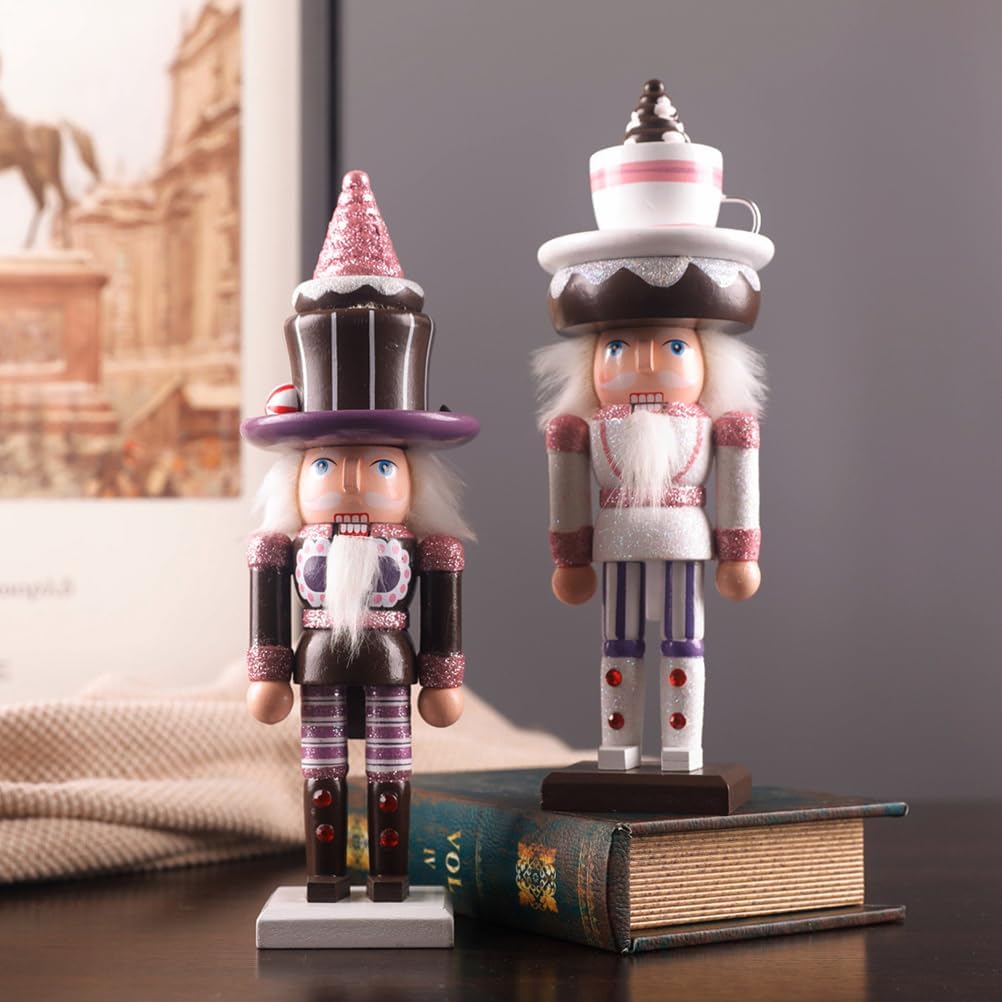 Ciieeo 2pcs Walnut Soldier Nutcracker Ornament Cake Decorating Candy Mini Desktop Decoration Candy Decorations Christmas Ornaments Wooden Figures Dining Wooden Heart