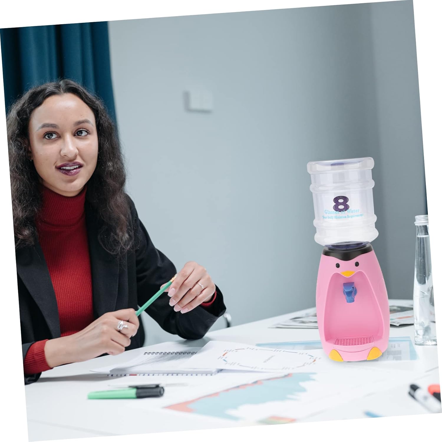 Drinking Fountain for and Girls Penguin Water Dispenser 2000ml Manual Mini Water Pump No Electricity Random