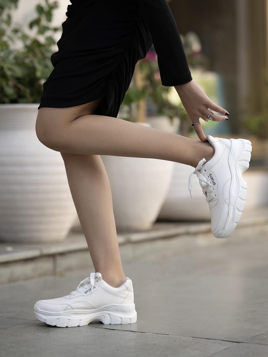 Shoetopia Girls Sporty White Casual Shoe - 6 UK (Girls-Sporty-White) 2 613EvDsDhIL. SL1440