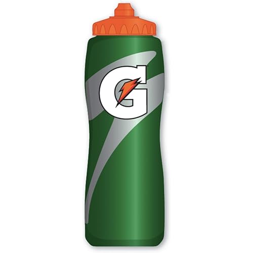 Gatorade Water Squeeze Bottle, 32 oz. with Fast Cap Makes it Easy to Remove and Refill Quickly, Green