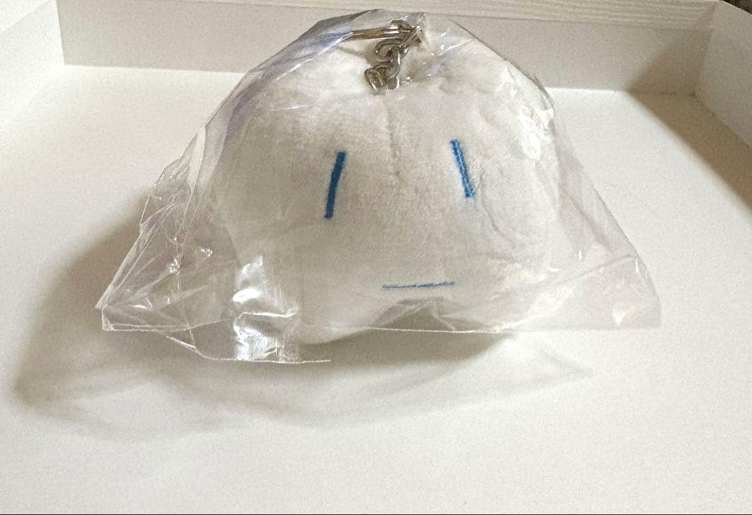 Amazon.co.jp: Ado こんにちは！はちゃんです ぬいぐるみキーホルダー
