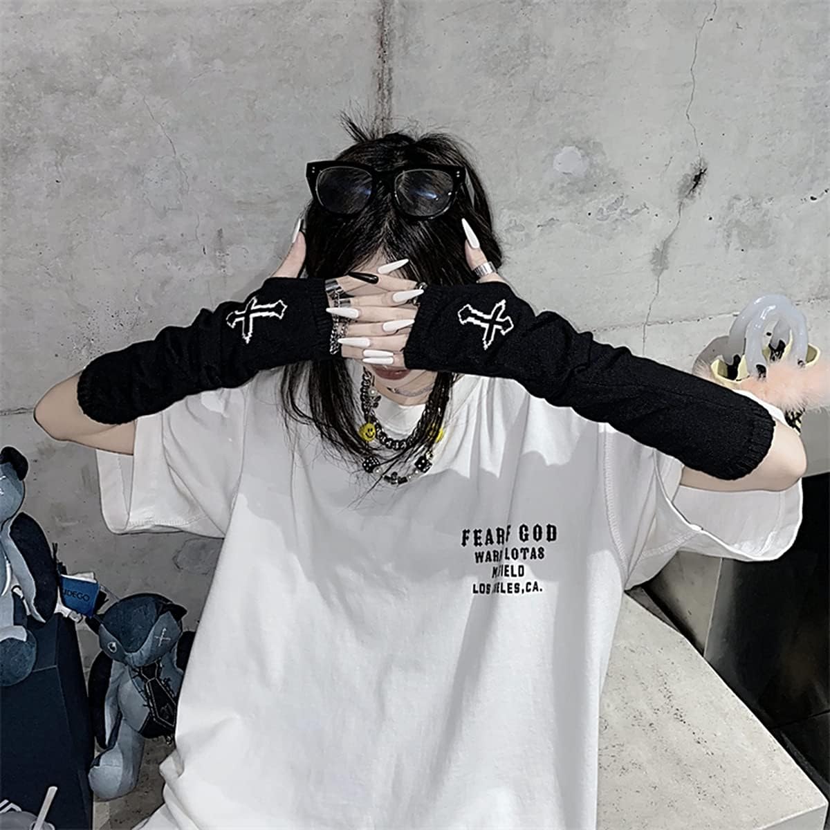 Skateboard Frog Women Gloves Goth Arm Sleeve Cool Black Moon Cross Printed Hip Hop Arm Warmers