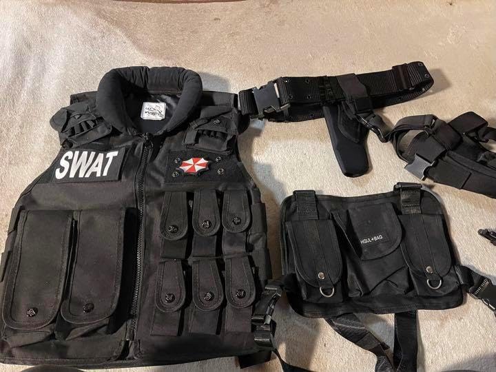 SWATベスト サバゲー