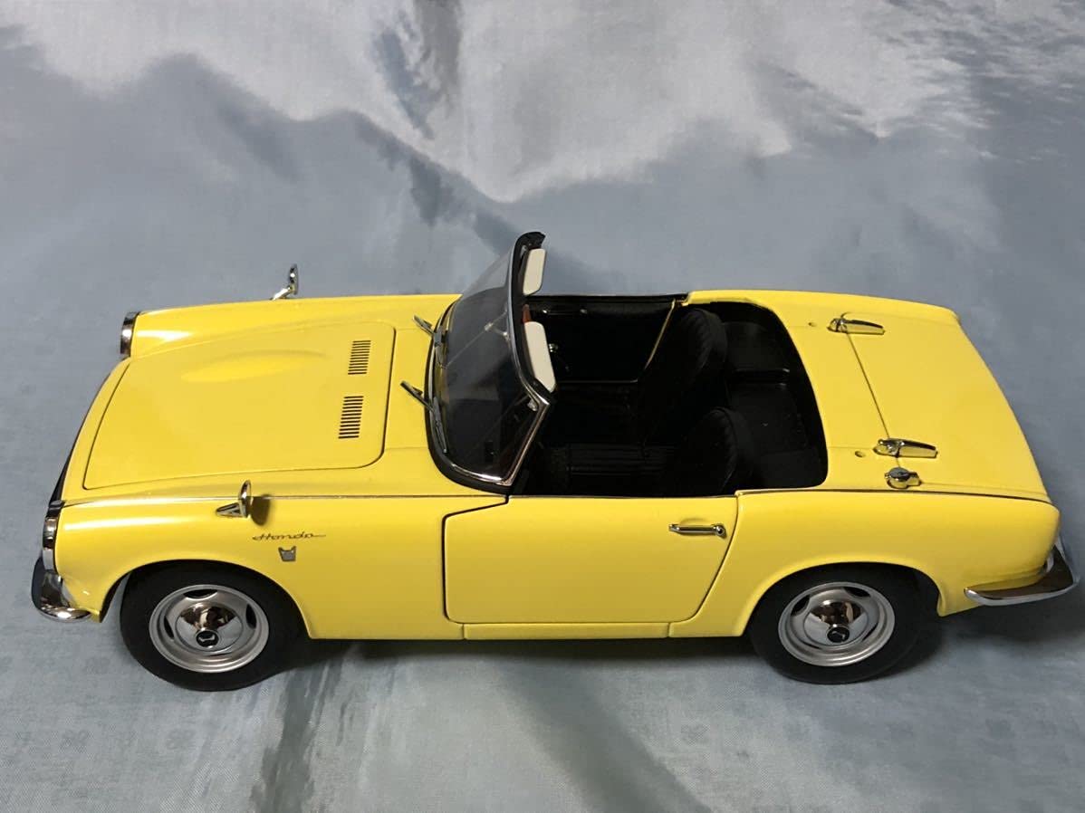 Amazon | オートアート製ホンダ S800 イエロー 1/18 | ミニカー