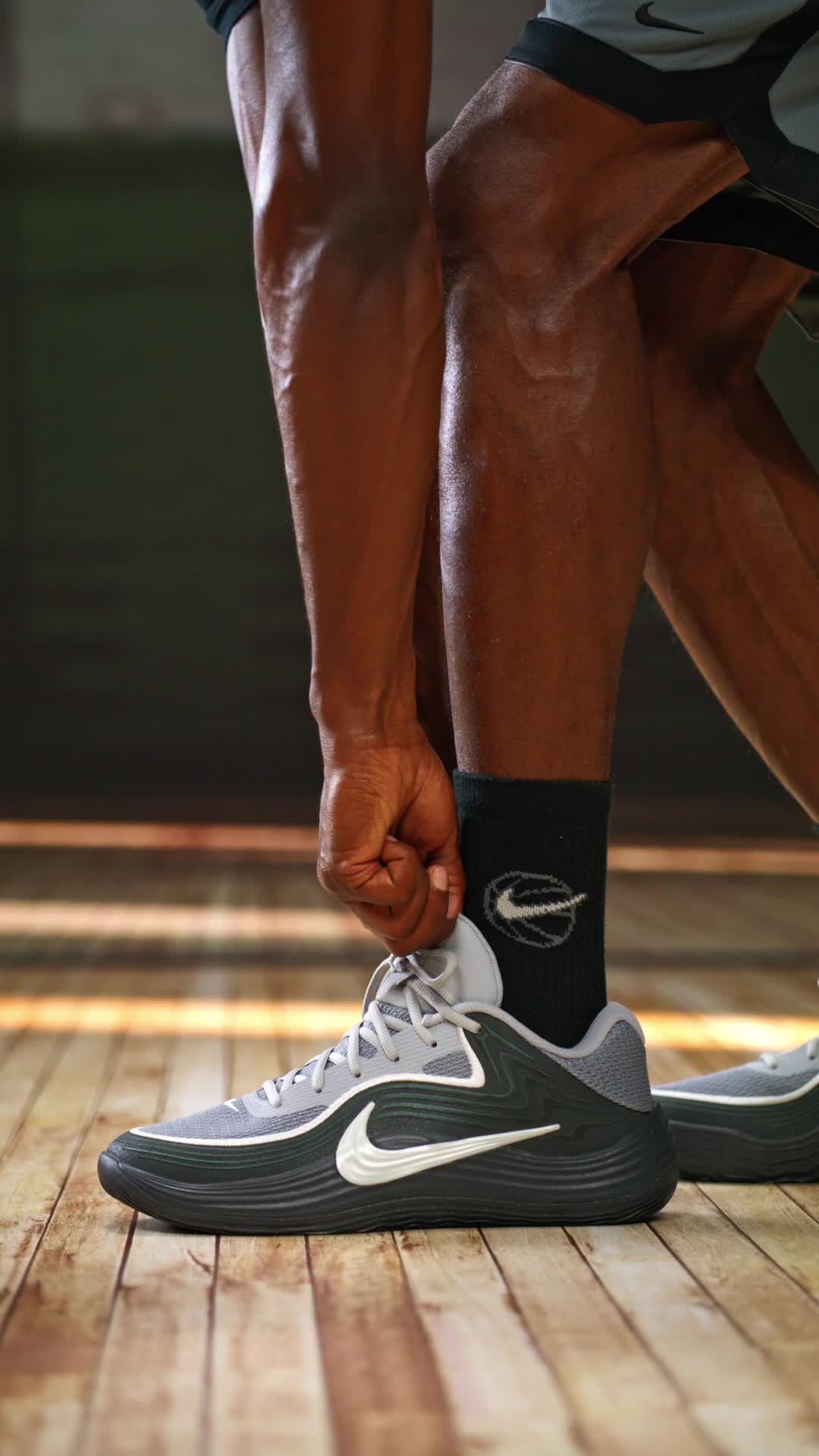 Amazon.com | Nike Men's Precision 8 Low, Anthracite/Sail-Wolf Grey