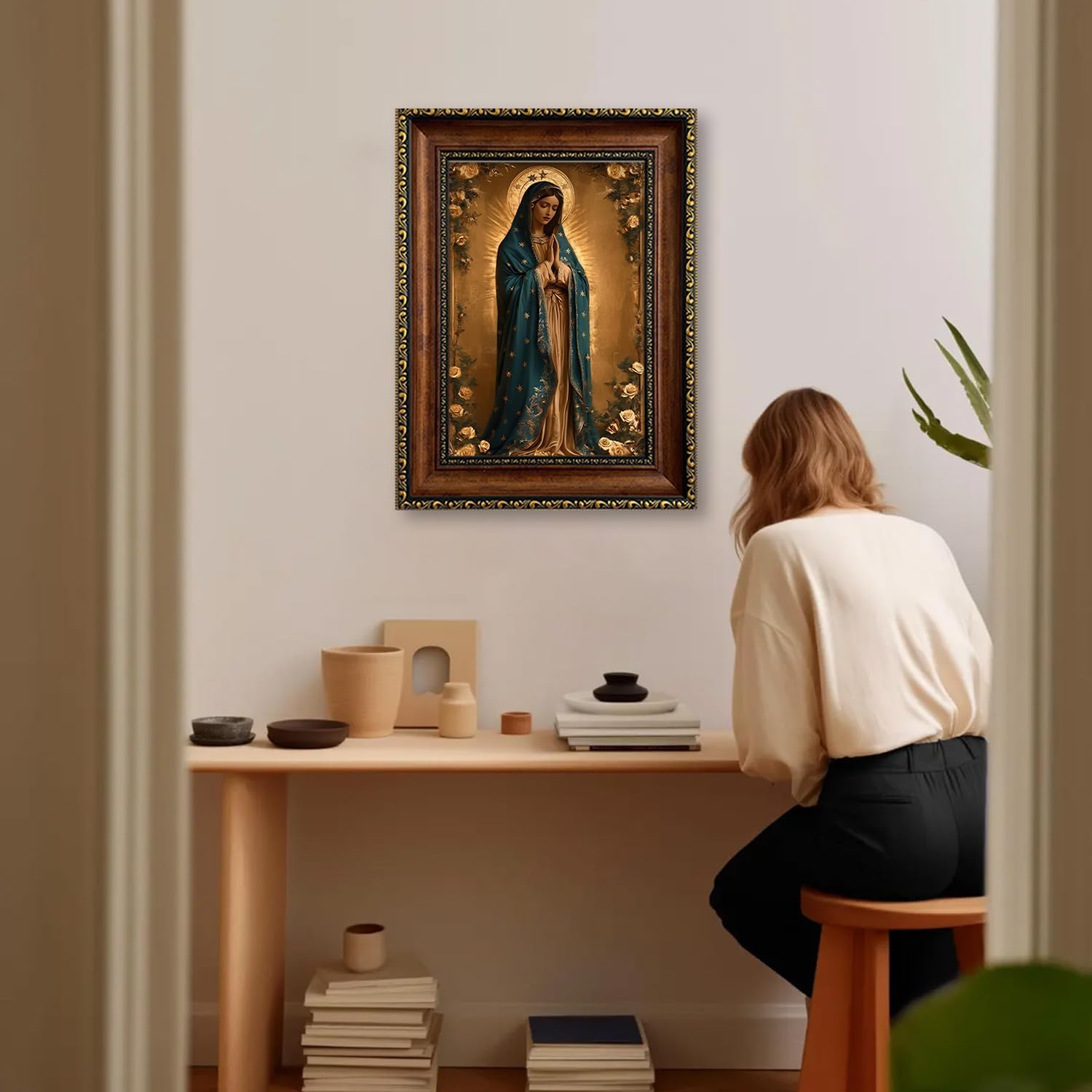 Vintage Gold Framed Virgin Mary Canvas Wall Art Lady of Guadalupe Portrait Wall Decor Pictures Retro Blessed Mother Religious Catholic Poster Prints for Living Room Prayer Home Decoration 16X24 in