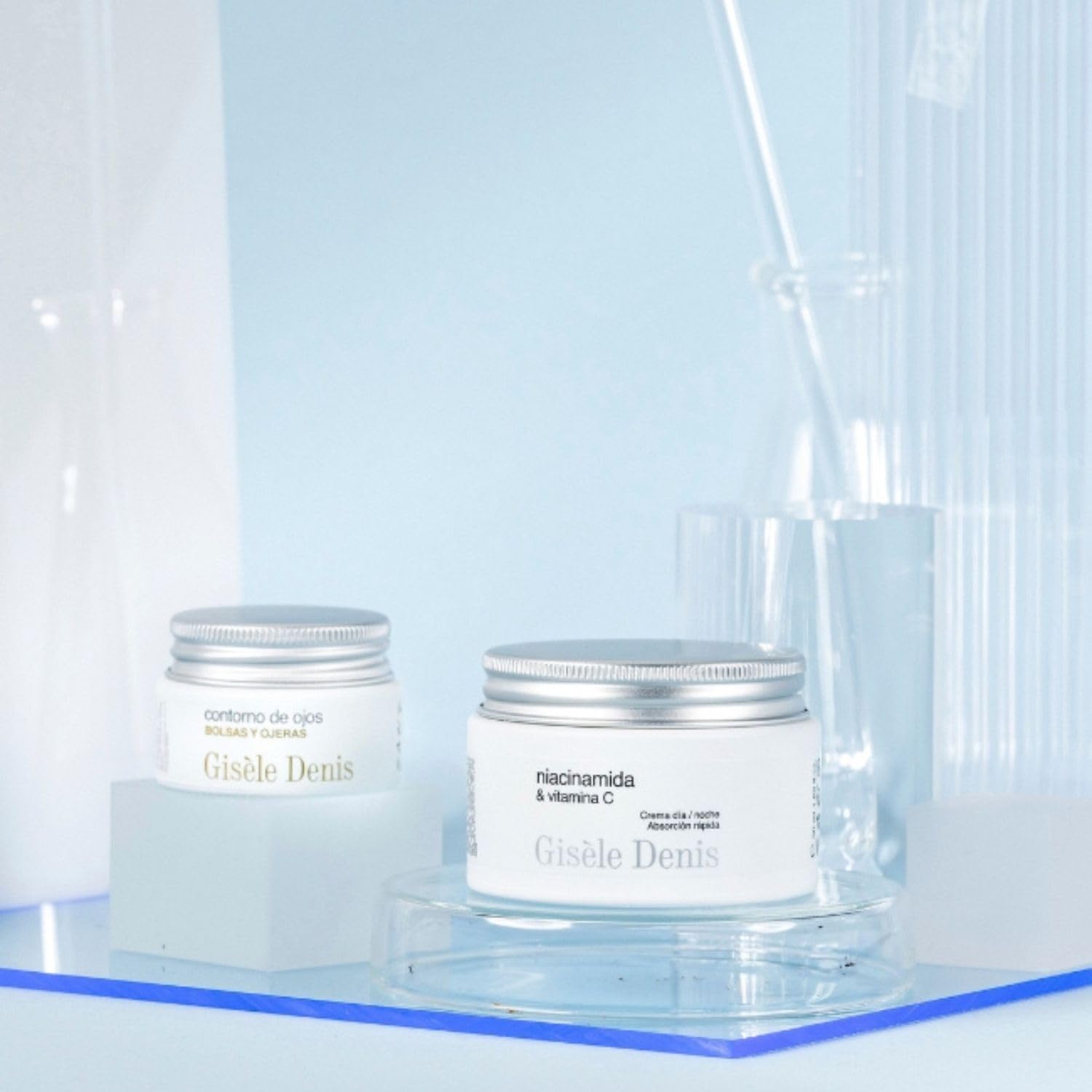 GISÈLE DENIS - Pack Regenerante de Día, Crema Facial Niacinamida y Vitamina C 50 ml + Contorno de Ojos Corrector Bolsas y Ojeras 15 ml, Cuidado de la Piel, Rutina Facial, Aporta Firmeza y Luminosidad