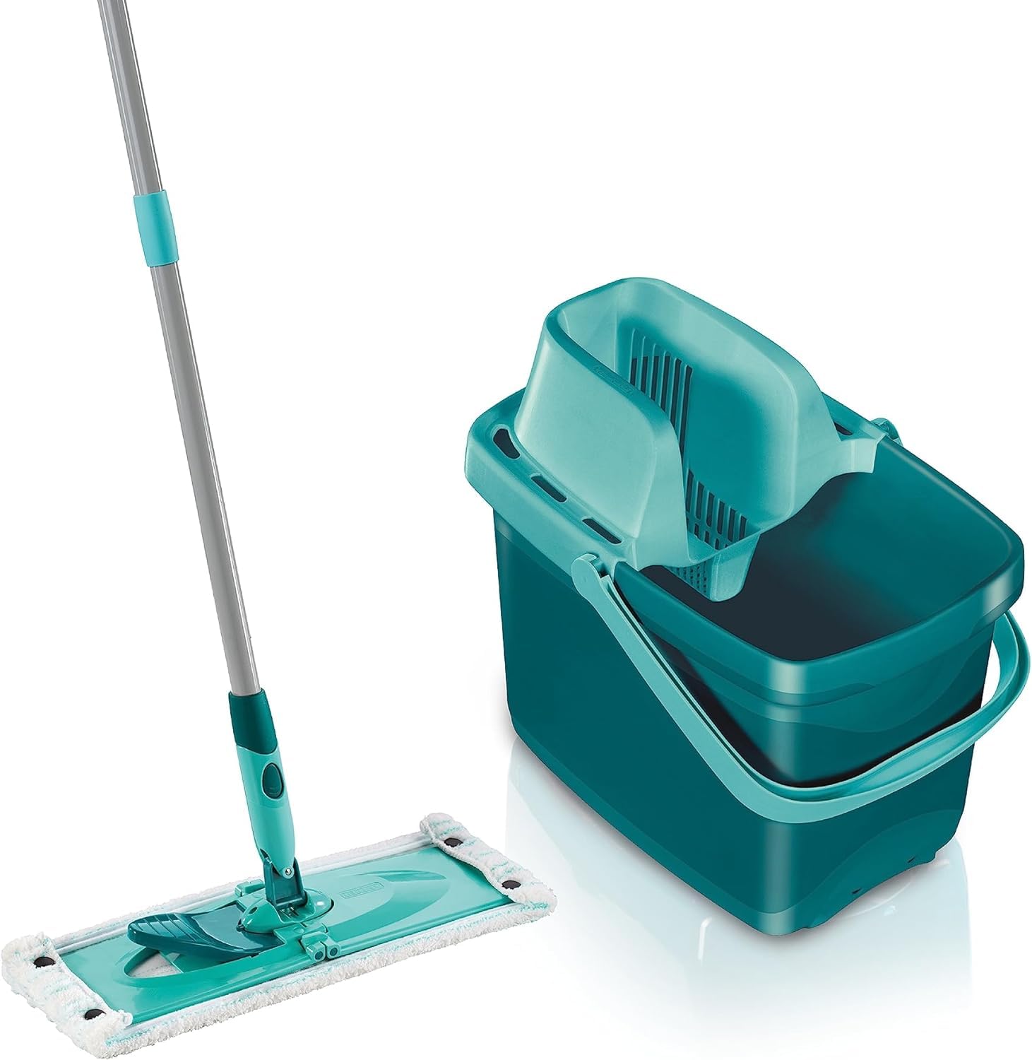 Leifheit Set Combi Clean M, seau et balai essoreur faciles d'utilisation, balais serpillière avec mécanisme d'essorage intégré, kit de lavage sol vert 55356