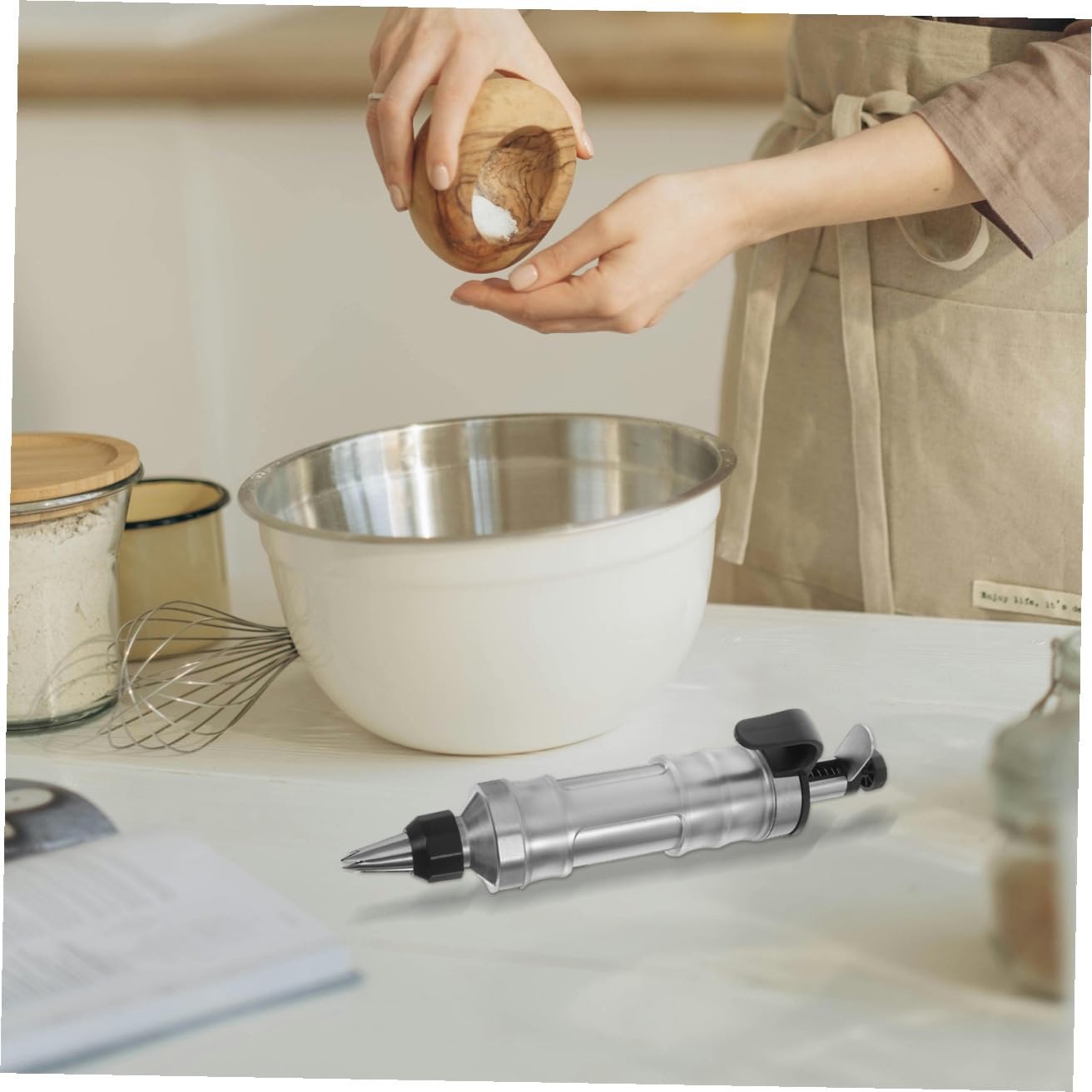 Backzubehör Profi Garnierspritze aus Edelstahl Multifunktionale Spritztülle zum Kuchen Dekorieren Tortendeko Werkzeug für Cupcakes Kekse Donuts Cremes Einfache Handhabung