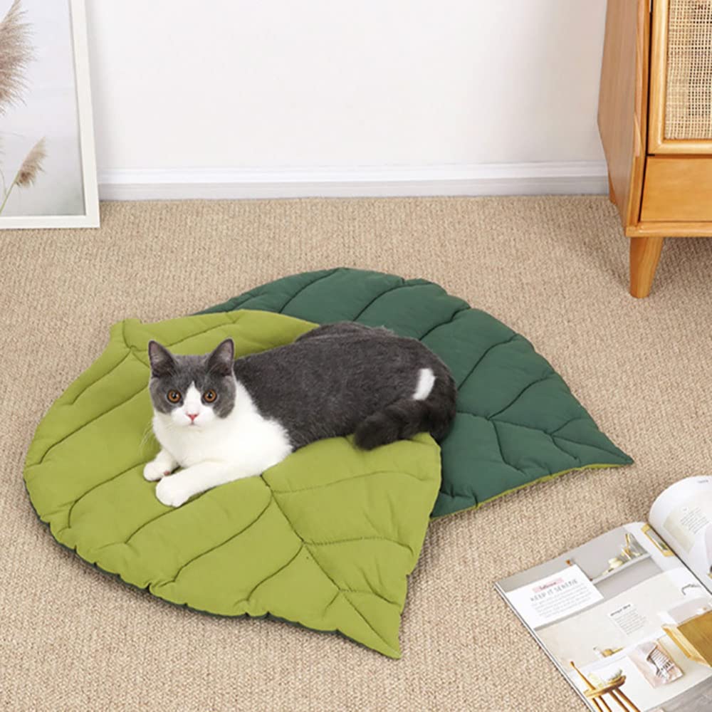 EastVitaPet Mat for Dog Cat Double-Sided Pet Leaf Shape Sleeping Mat Washable Bite-Resistant Pad for Medium Small Dogs Cats Leaf mat