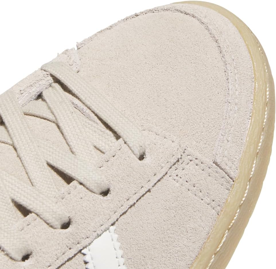 adidas Women's Jabbar Low Sneakers