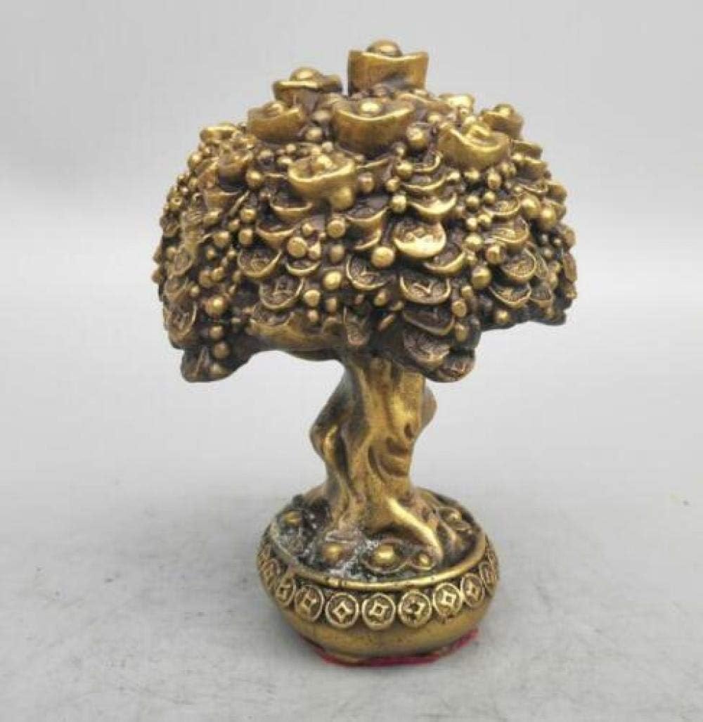 Sculpture statue ornements pour raviver un meuble de salon trop vide