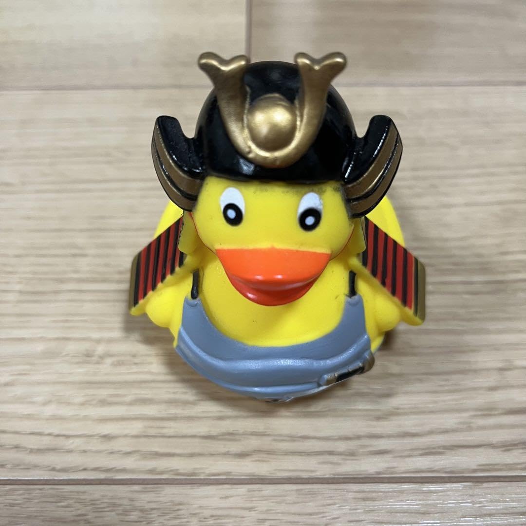 大英博物館　侍 ラバーダック フィギュア Amazon.co.jp: British Museum Rubber Duck Samurai English Museum
