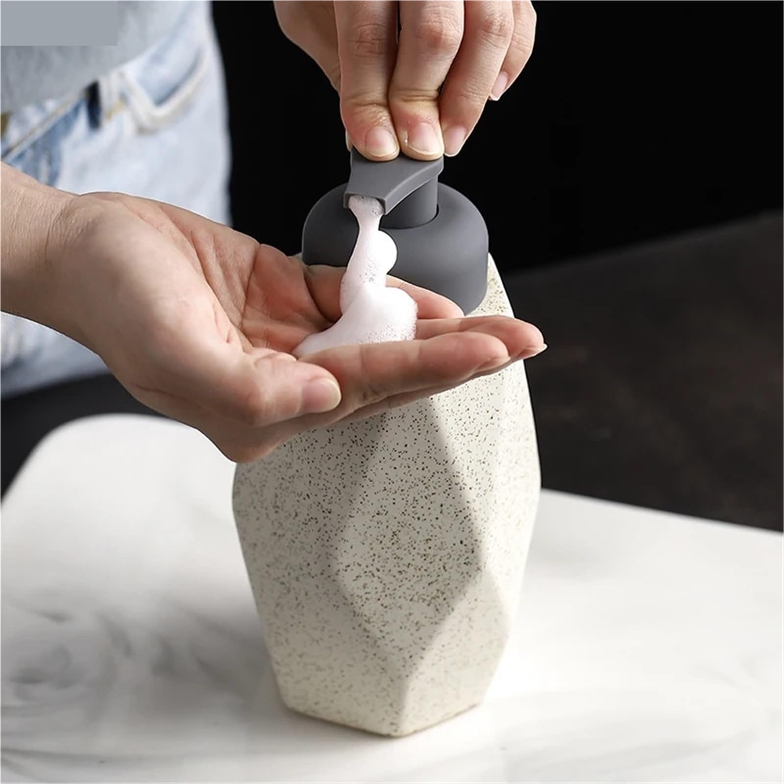 Ceramiczny dozownik mydła, Ceramiczny dozownik mydła, wielokolorowy do kuchennego szamponu do dezynfekcji rąk, balsamu do mycia ciała(Black-400ml)