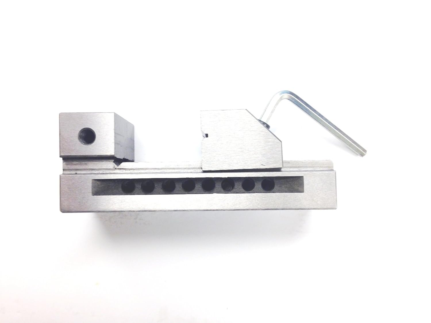 🔥 HHIP 3900-0024 3 Inch Precision Parallel Screwless Vise with Slot Featured Product HHIP 3900-0024 3 Inch Precision Parallel Screwless Vise with Slot