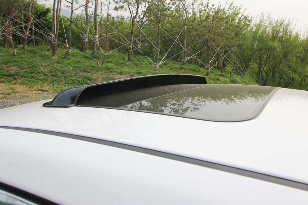 AUTO CLOVER Deflector de viento universal para techo corredizo y lluvia – Grande 93 cm