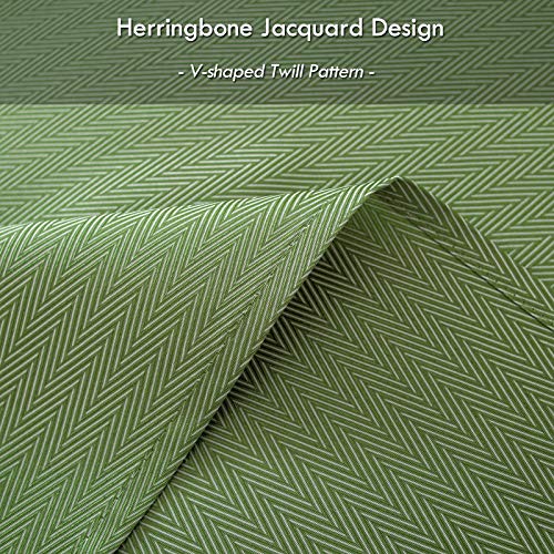 Melodieux Herringbone Jacquard Rectangle Tablecloth Waterproof Holiday Table Cover, Spill Oil Dust Resistant Wrinkle Free For Kitchen Dining Party Tabletop Decoration, 60" X 84", Green #TOP1