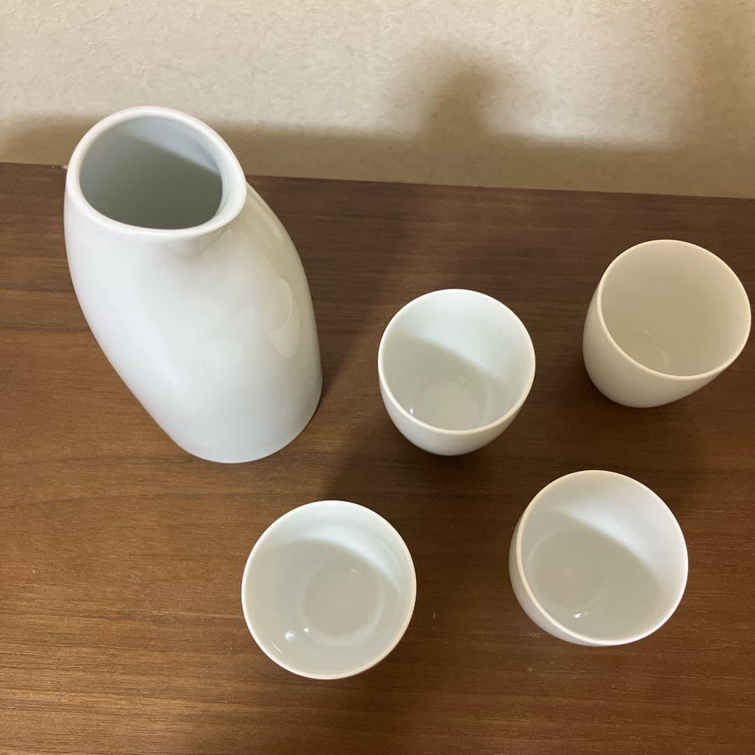 古伊万里染付松に鷹文盃洗