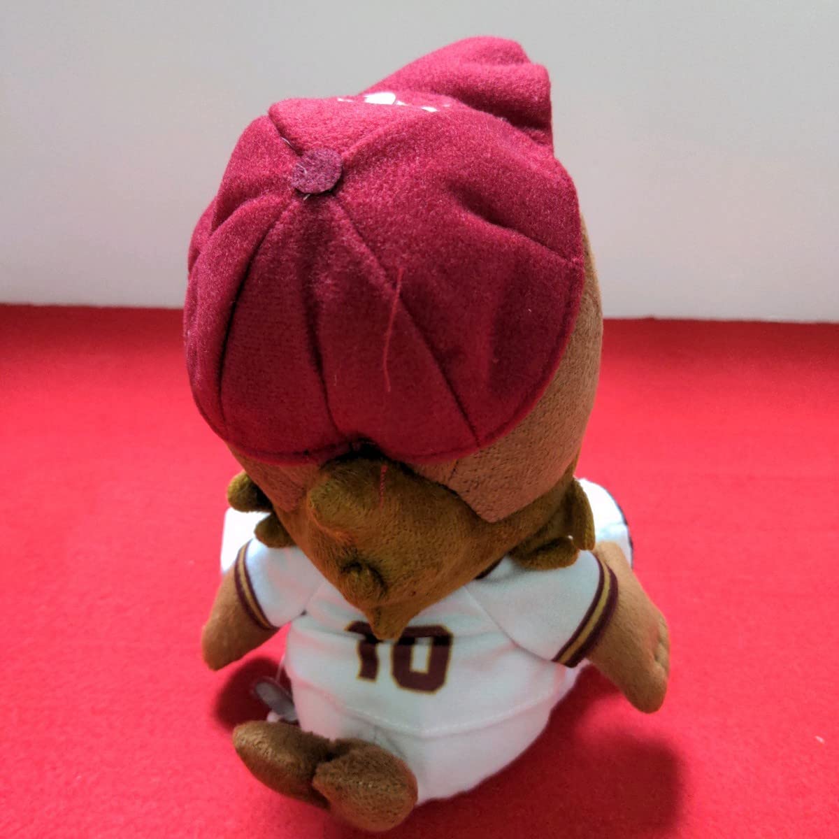 楽天イーグルス　EAGLES キャラクター　クラッチ 帽子 ぬいぐるみ Amazon.co.jp: ぬいぐるみ クラッチ ver1S 10番 楽天ゴールデン