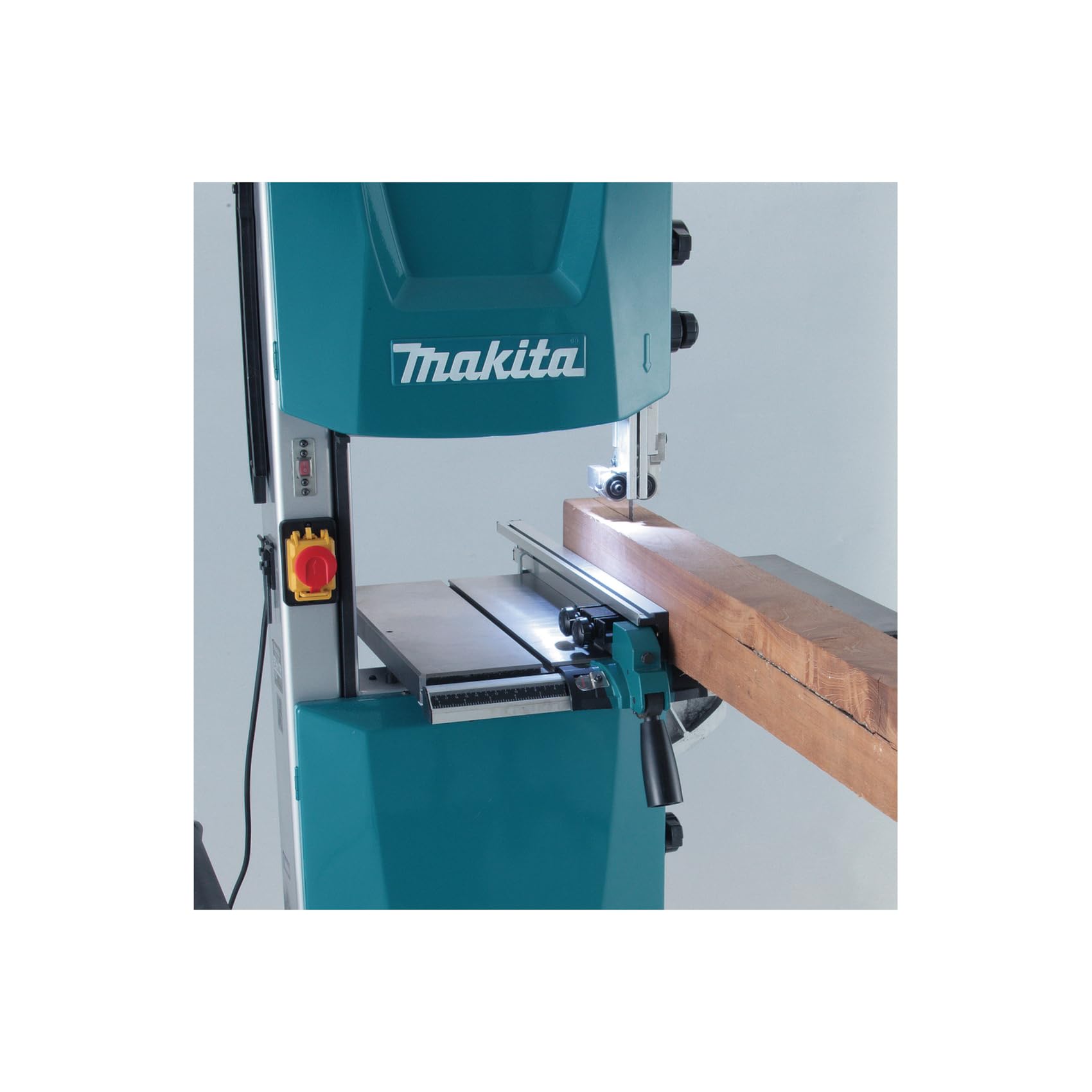 Makita LB1200F sega a nastro 900 W