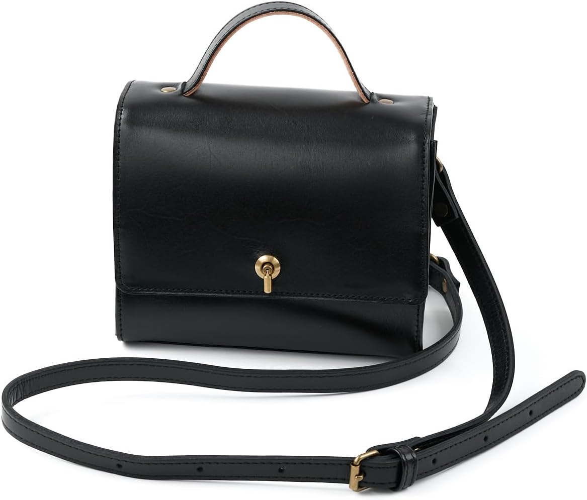 LOEWE(ロエベ) ショルダーバッグ アナグラム ポシェット バスケット