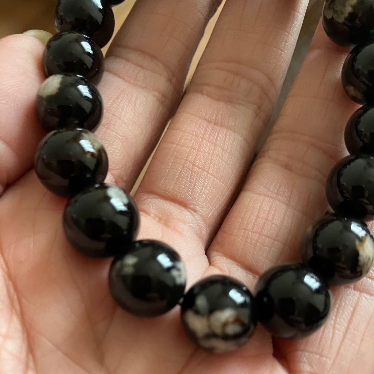 Amazon.co.jp: 夜桜瑪瑙 黒桜瑪瑙 天然石 ブレスレット パワーストーン