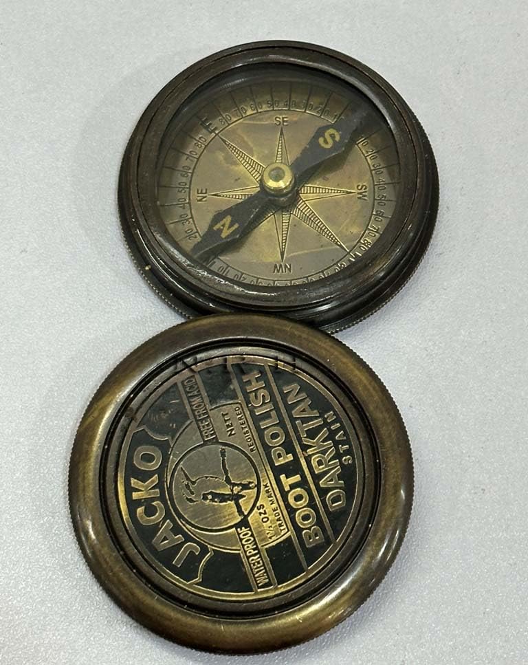 Brújula de latón antiguo grabada de 2" Jacko Boot Polish, personalizada, regalo para bodas, Navidad, bautizo y graduación miniatura 4