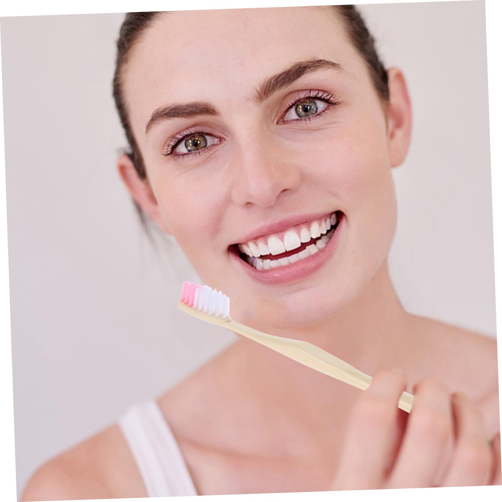 Set di Spazzolini da Denti Manuali in Plastica 100 Pezzi con Dentifricio, Monouso per Hotel e Viaggio Stili multipli
