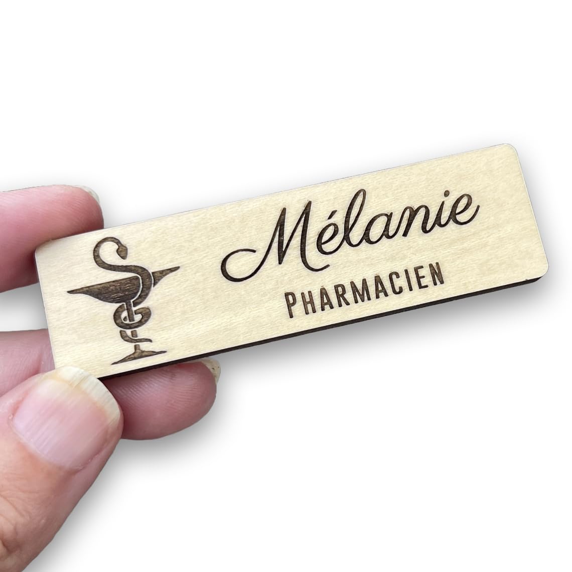 Badge Personnalisé en Bois avec Aimant Pharmacien Infirmier