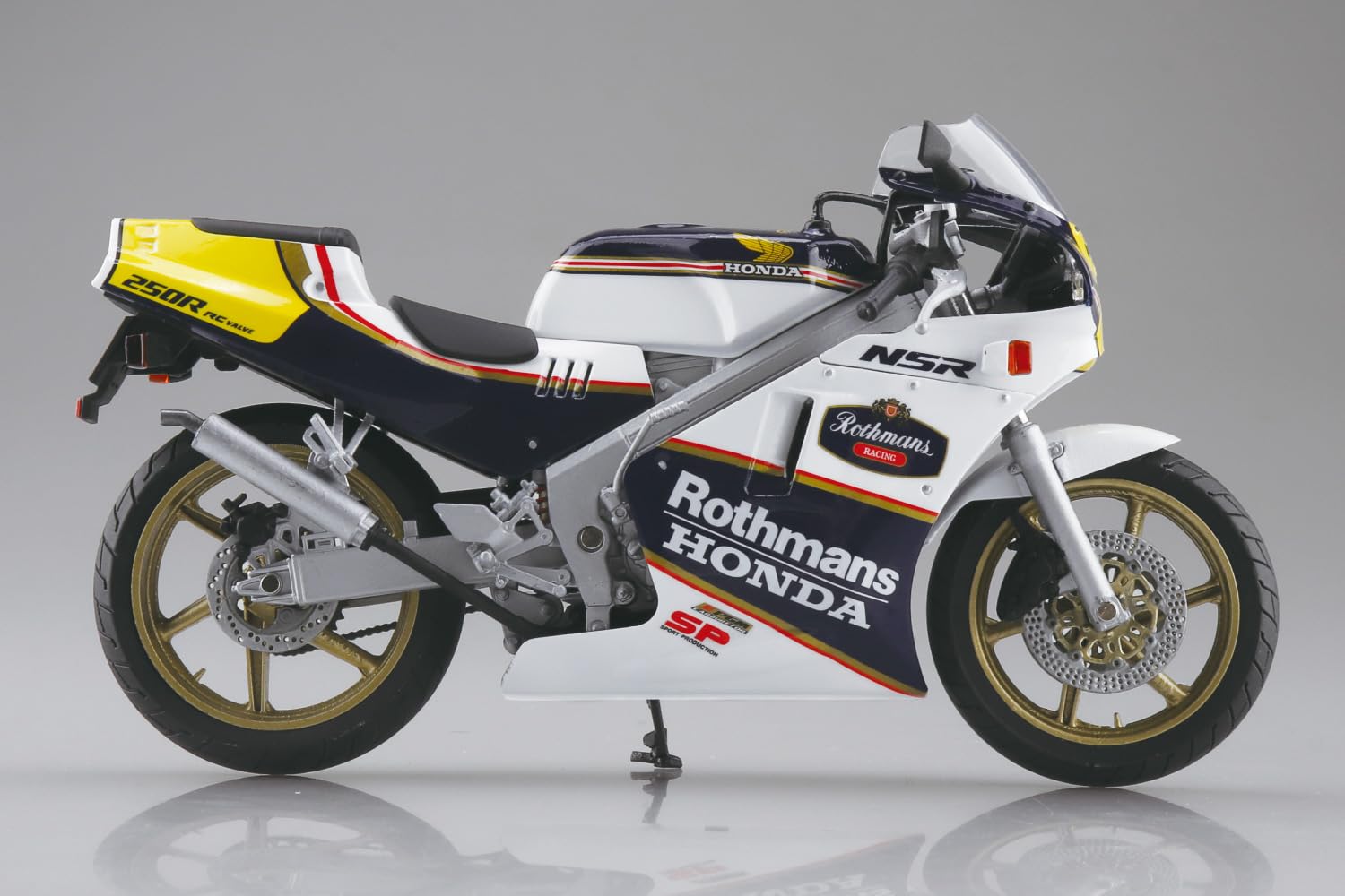 Amazon.co.jp: スカイネット 1/12 完成品バイク ホンダ NSR250R SP 