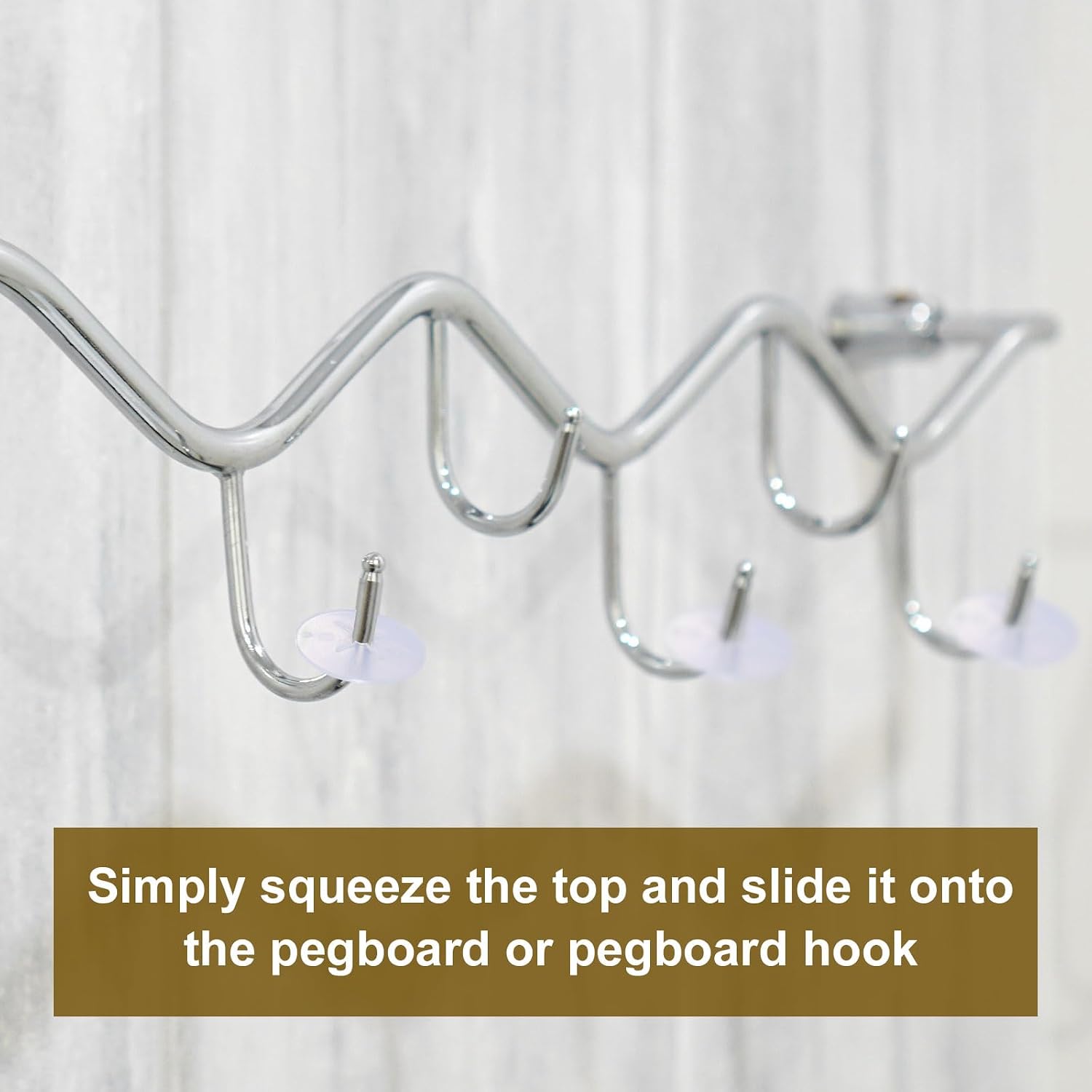 Gosknor 200pcs Peg Hook Stoppers, 1 Inch Inventory Control Clips Display Hook Blockers Plastic Pegboard Peg Locks Disc for Keeping Merchandise on Retail Hooks on Peg Board & Slat Wall Panels