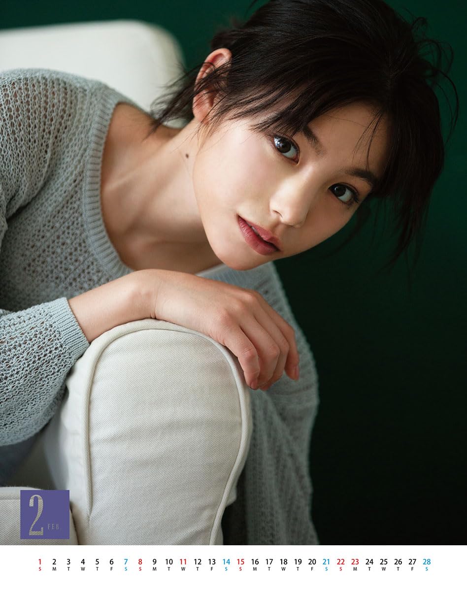 Amazon | トライエックス 卓上 當真あみ 2026年カレンダー 19×15cm CL