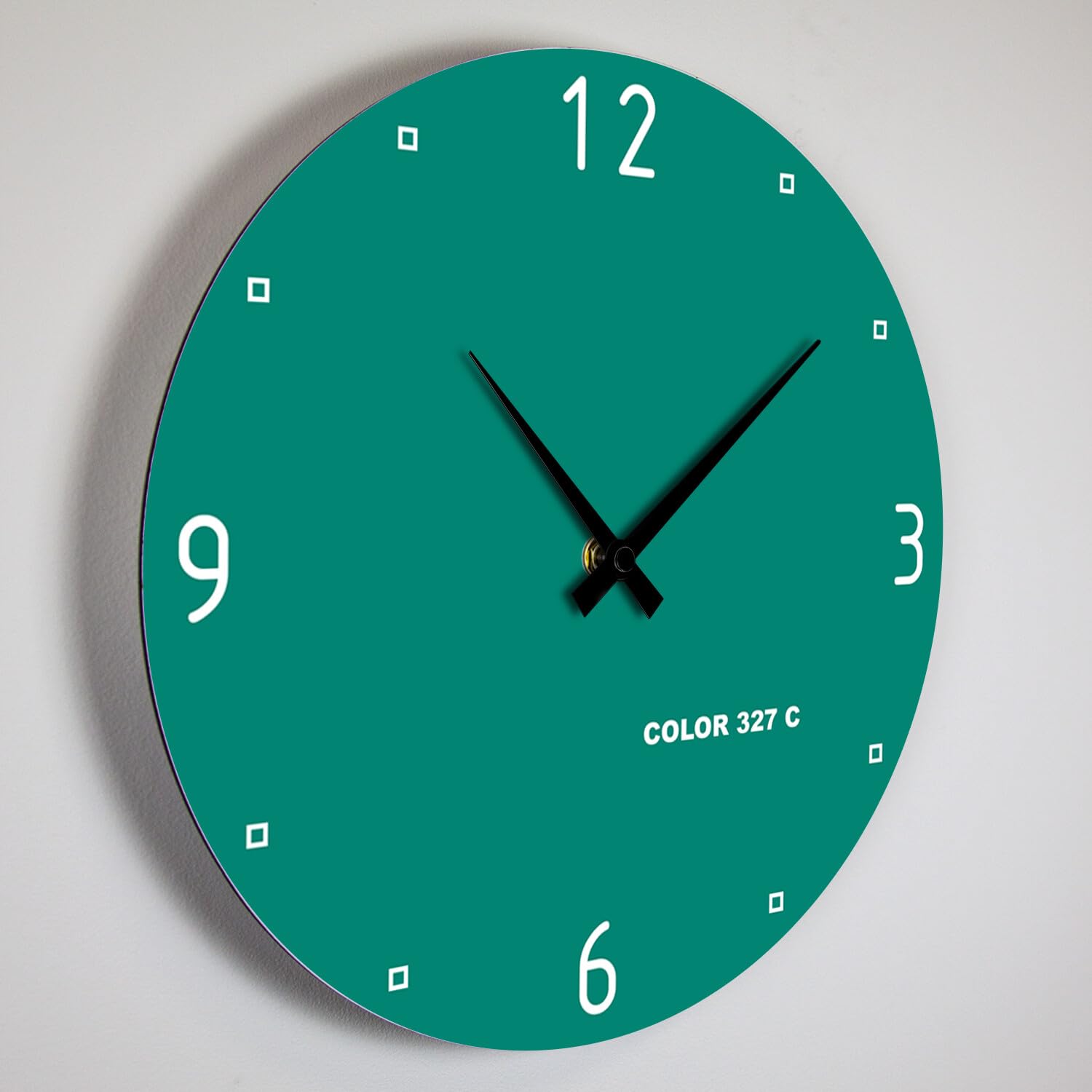 Giallobus - Reloj de línea Basic - Color 327 C - Madera de MDF - Basic 30x30 - Mecanismo silencioso - Listo para Colgar - Modernos