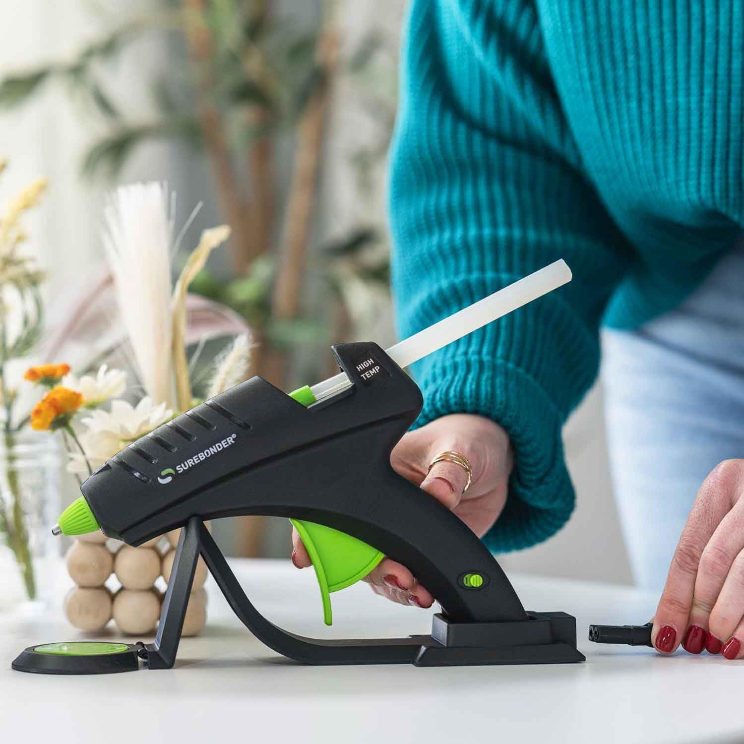 Surebonder Cordless Hot Glue Gun, High Temperature, Full Size, 60W, 50% More Power - Sturdily Bonds Metal, Wood, Ceramics, Leather & Other Strong Materials (Specialty Series CL-800F)