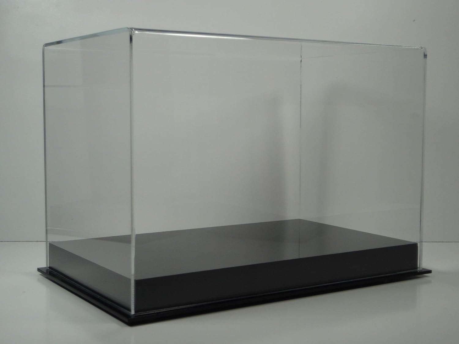 Double Shoe Display Case This case has Inside Dimensions of 15.75" Long x 11.5" Wide. Made in the USA