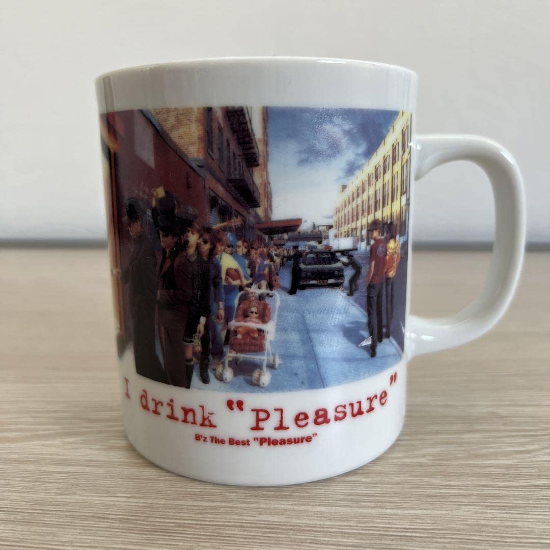 Amazon.co.jp: B'z ベストアルバム プレジャー Pleasure マグカップ