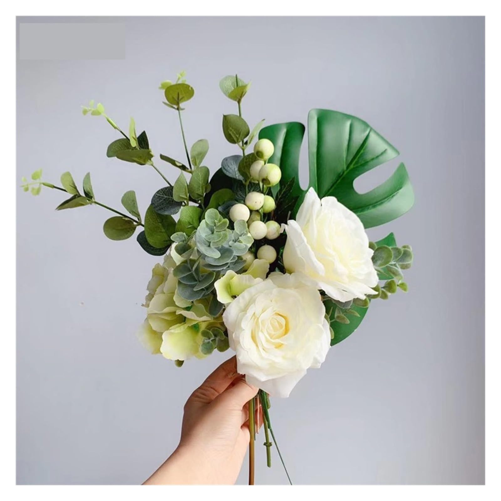Faux bouquets de fleurs sans entretien pour décoration maison durable et saine