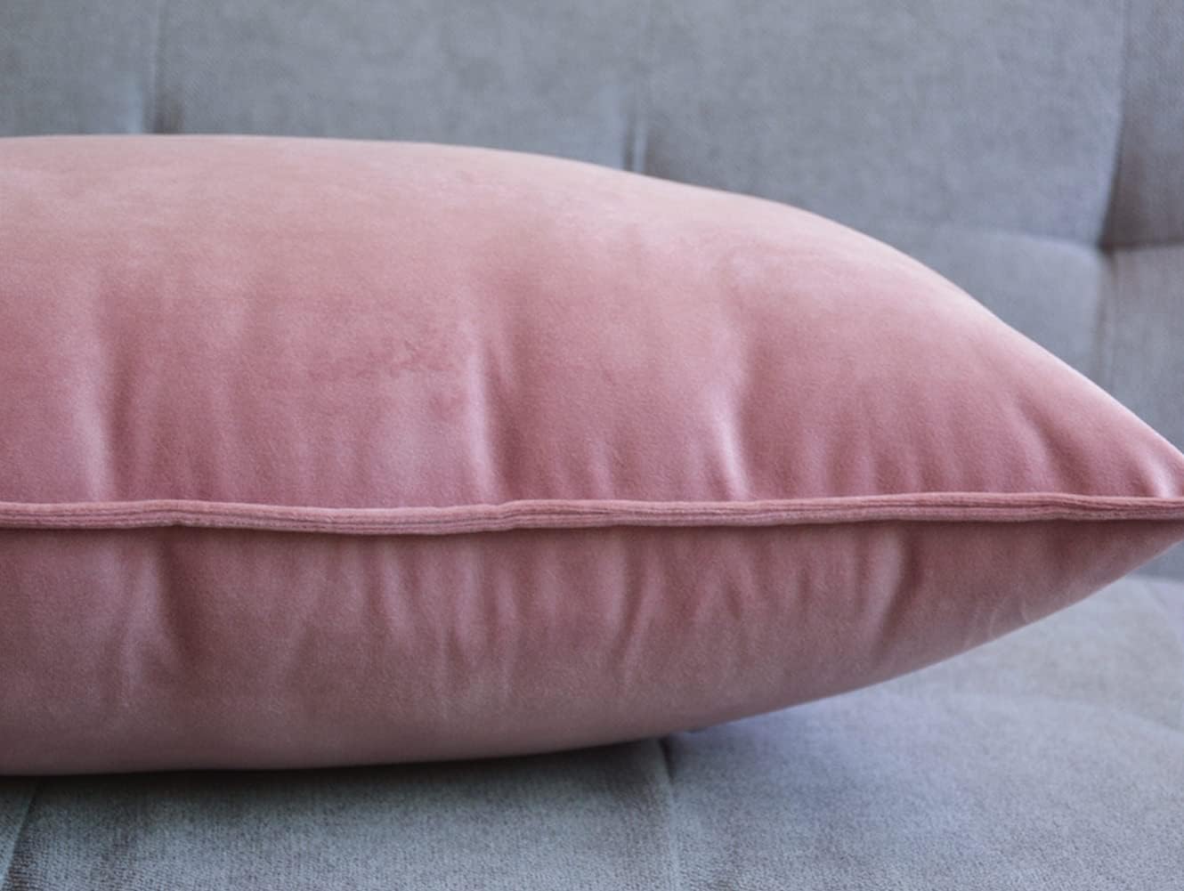 Lutanky Pink Velvet Cushion Covers 18 x 18 Inch Decorative Square Throw Pillow Covers (Pack of 2) Soft Flanges Pillowcases for Sofa Bedroom with Invisible Zipper 45cm x 45cm - Image 3