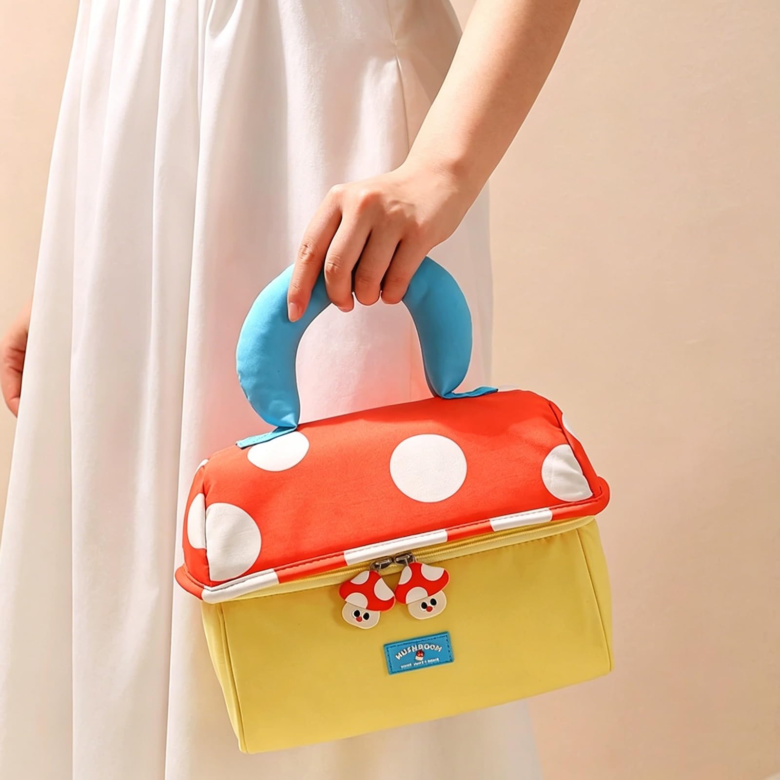 Beauty Case da Viaggio, Trucco Portatili per Vacanze in Viaggio, Scomparti Organizzati per Evitare Il Disordine, Affascinante Design Ispirato ai Funghi, Elegante e Unico
