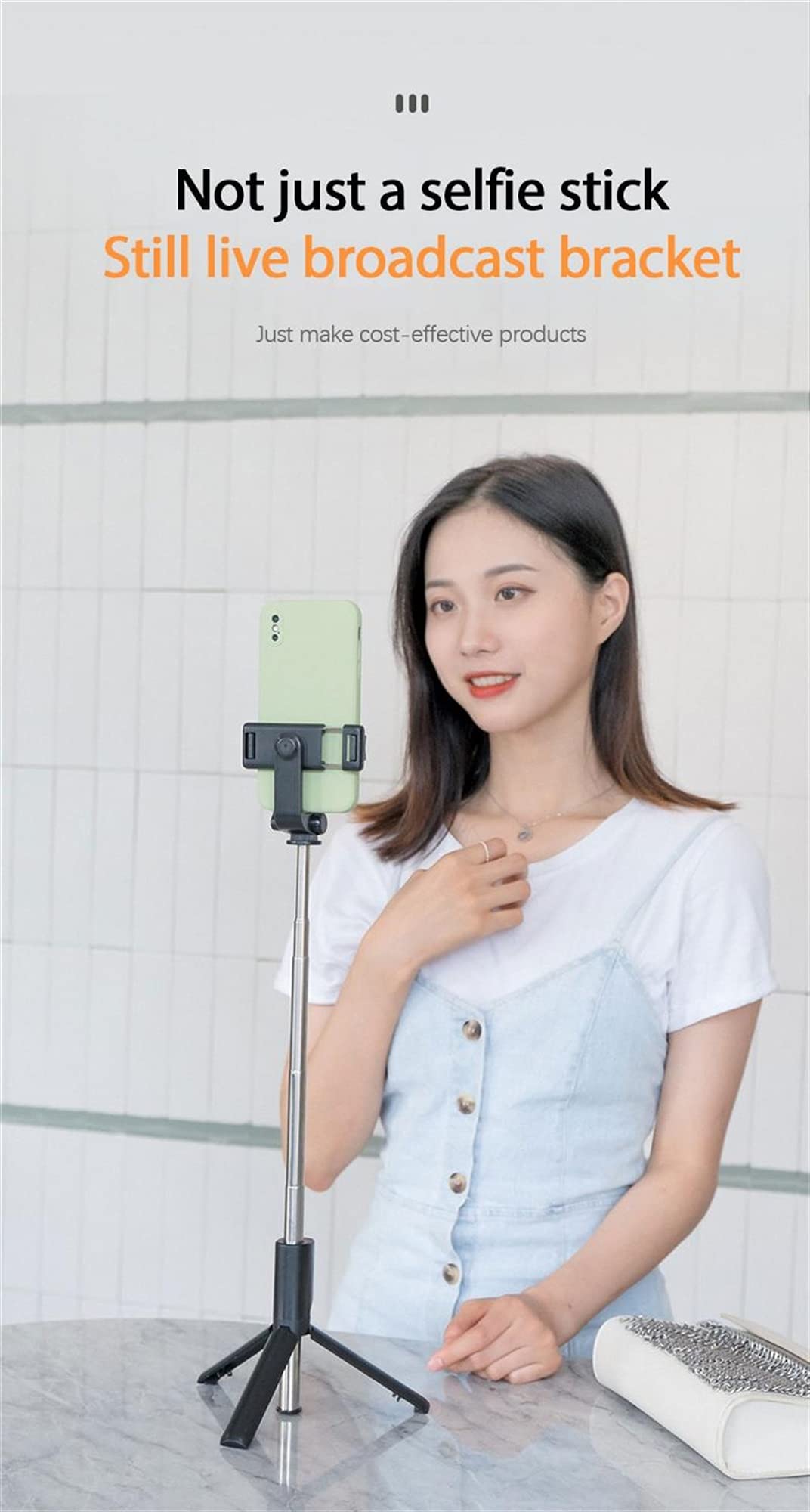SCRUBY 4 in 1 accessori senza fili del bastone di selfie di Bluetooth con i monopiedi pieghevoli del treppiede